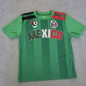 Green Mexico Kids Soccer T-Shirt Athletic Play Size Small Practice Games